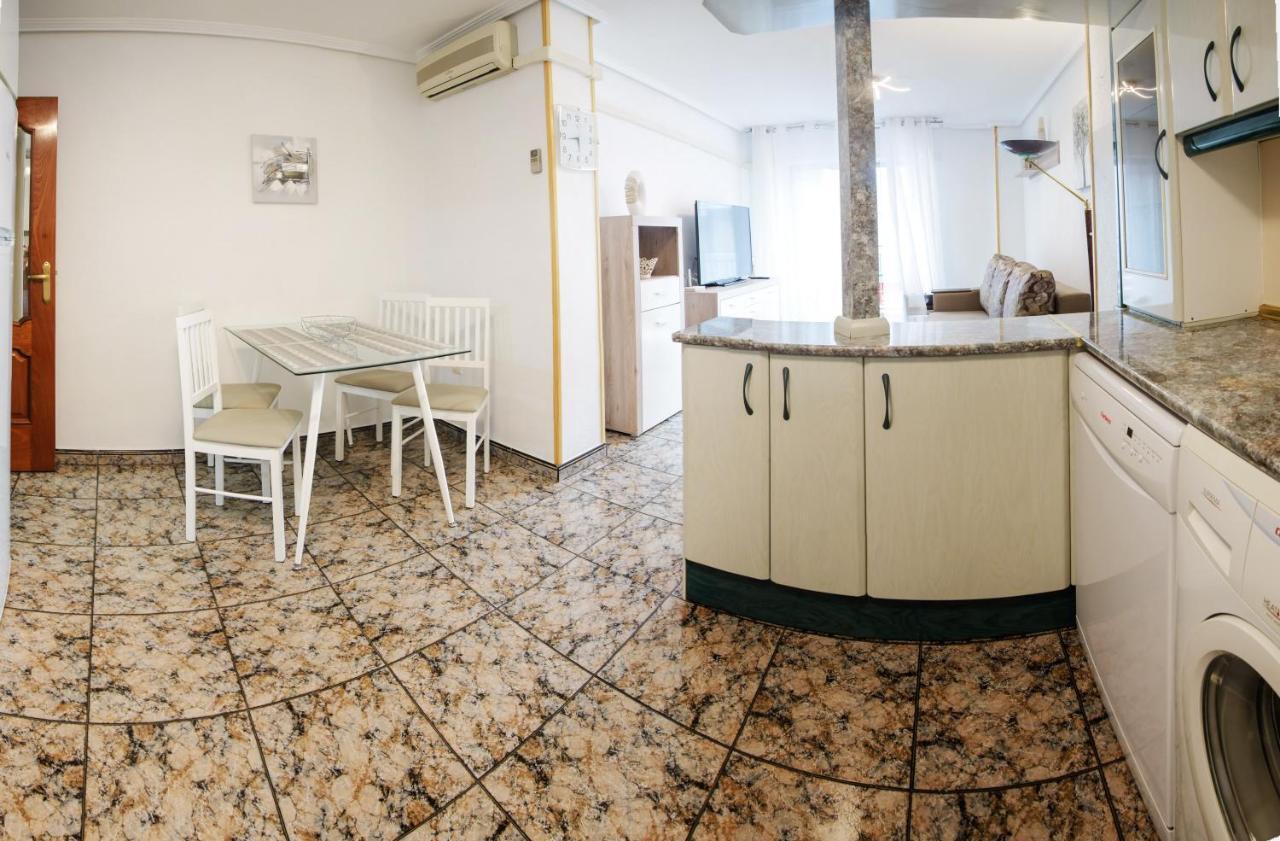 Holiday La Loma Apartment 또레비에하 외부 사진
