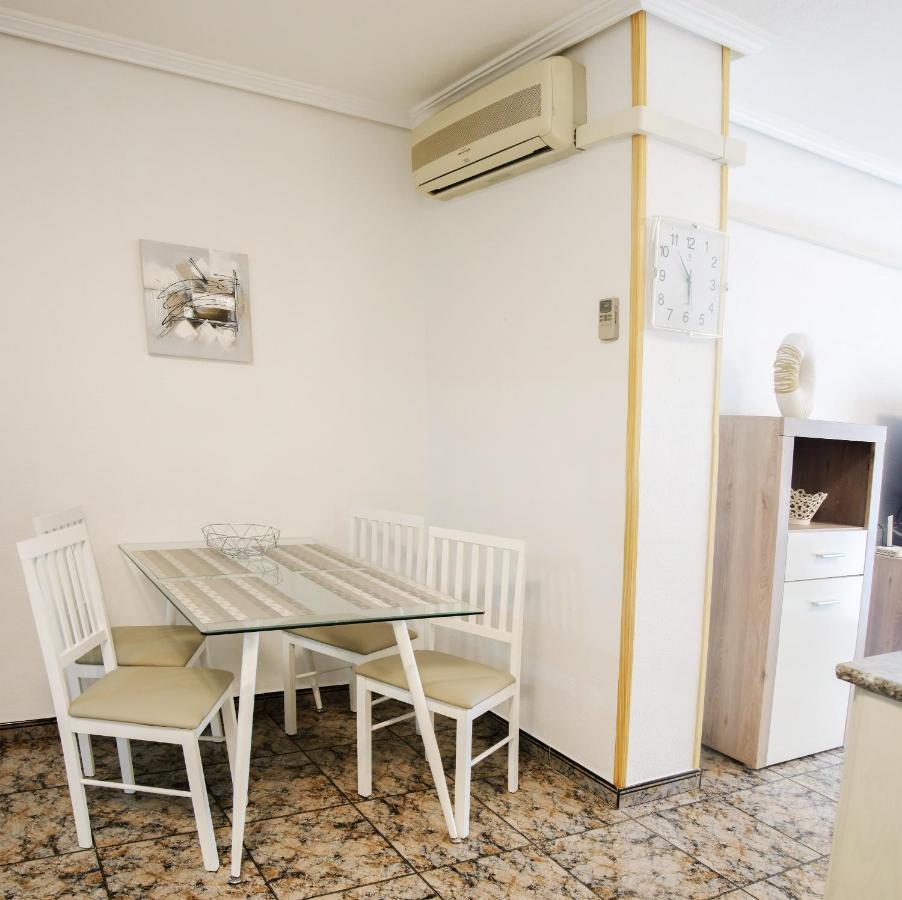 Holiday La Loma Apartment 또레비에하 외부 사진