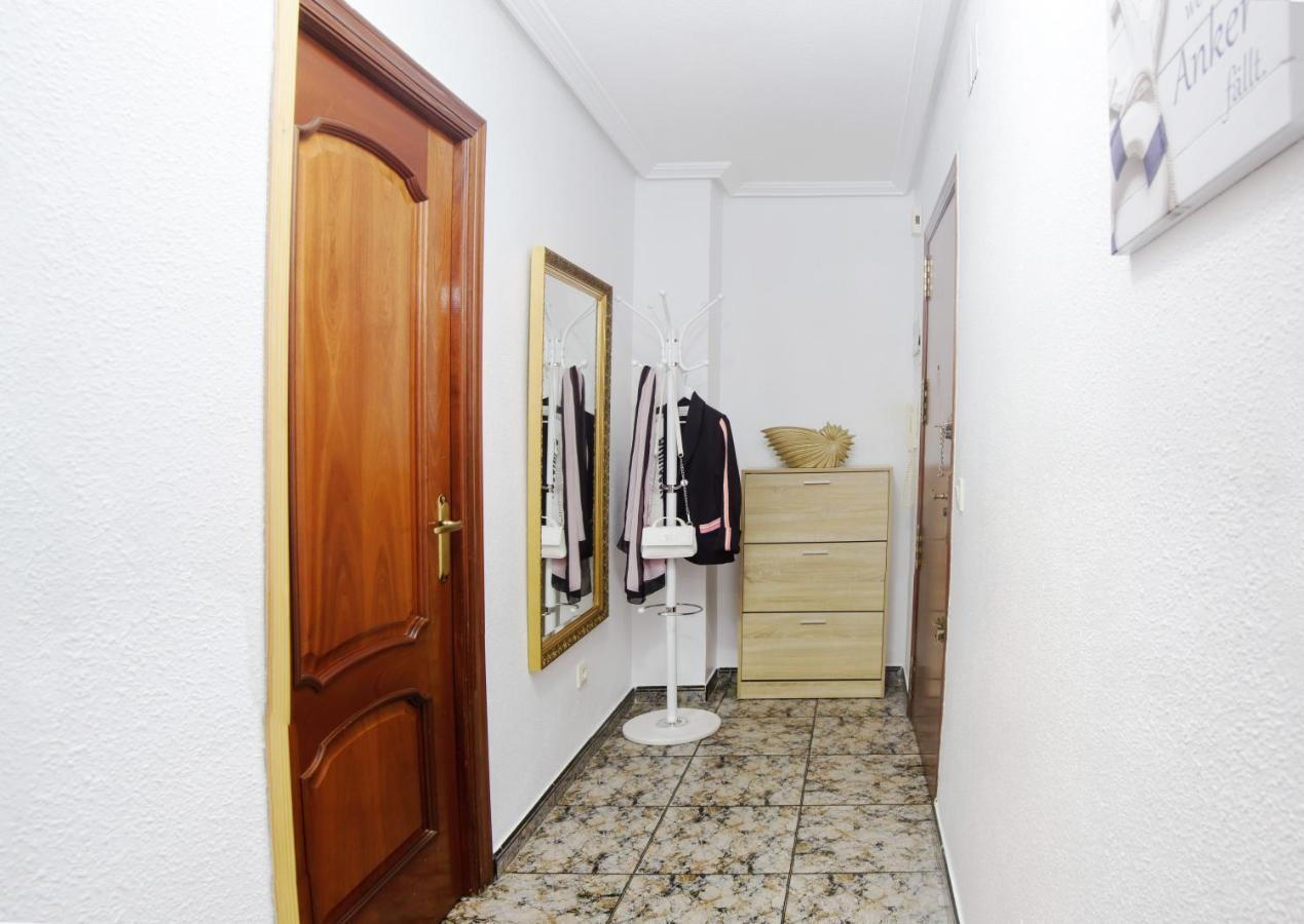 Holiday La Loma Apartment 또레비에하 외부 사진