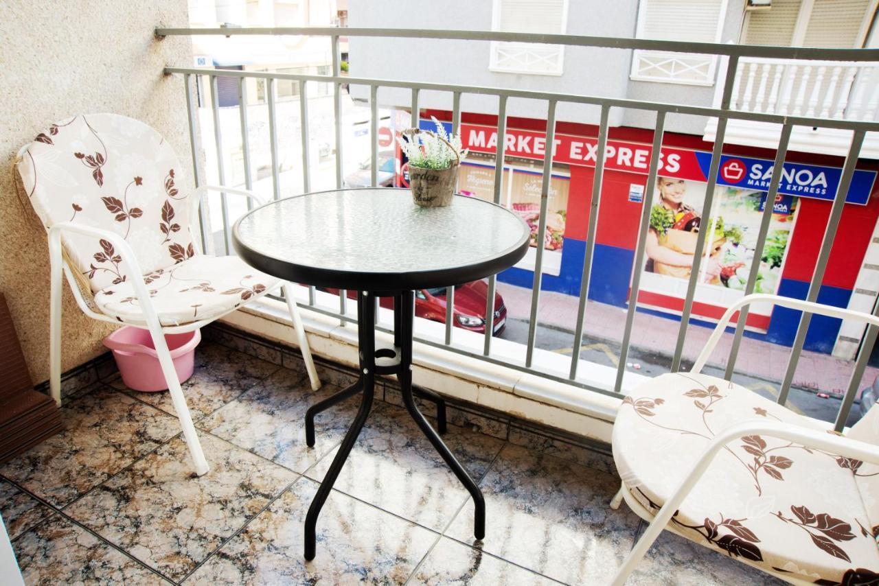 Holiday La Loma Apartment 또레비에하 외부 사진