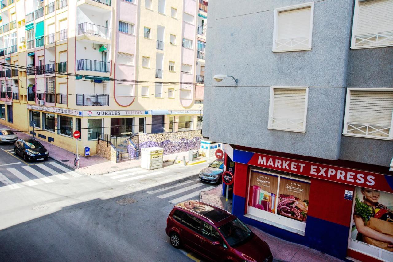 Holiday La Loma Apartment 또레비에하 외부 사진